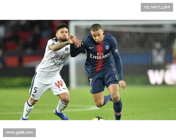 巴黎圣日耳曼豪购球员对球队未来发展的深远影响分析